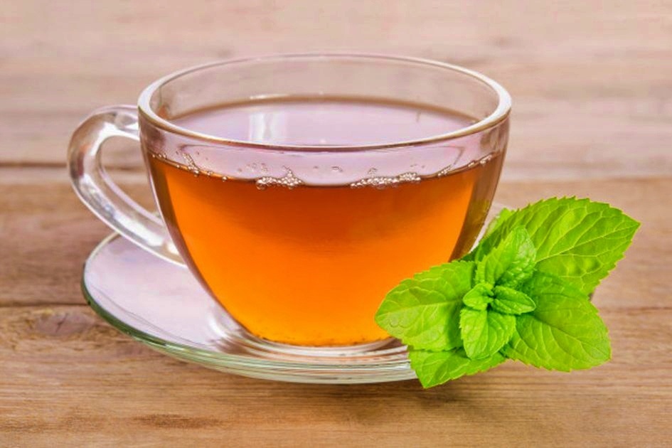 Minuman bahaya bagi usus termasuk teh manis