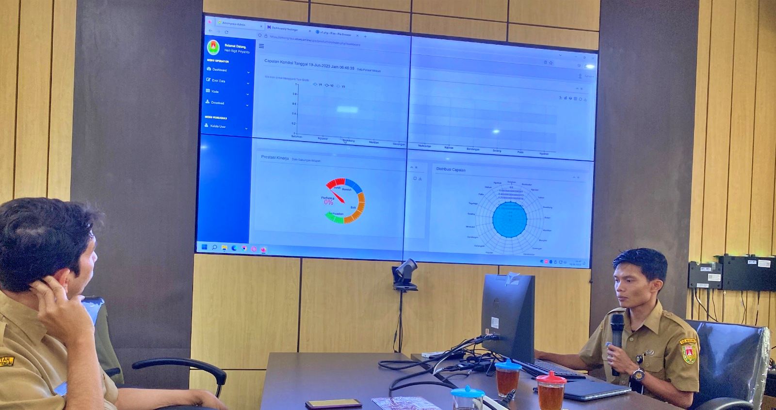 Pemkab Magelang saar rapat soal aplikasi Amongroso terkait akses data akurat