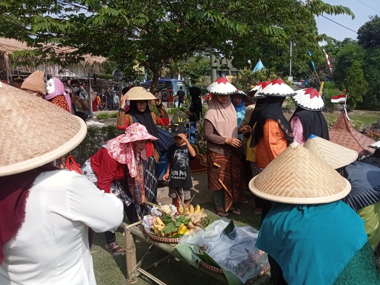 Festival Bumi Mandala Desa Ngawen Magelang Suguhkan Kirab Sego Wiwit