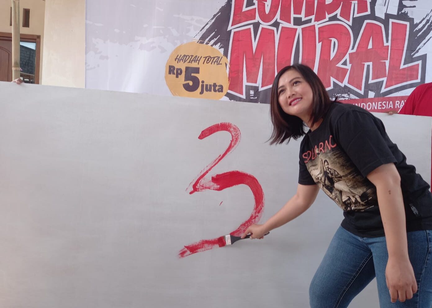 Peringati Bulan Bung Karno, Vita Ervina Gelar Lomba Mural