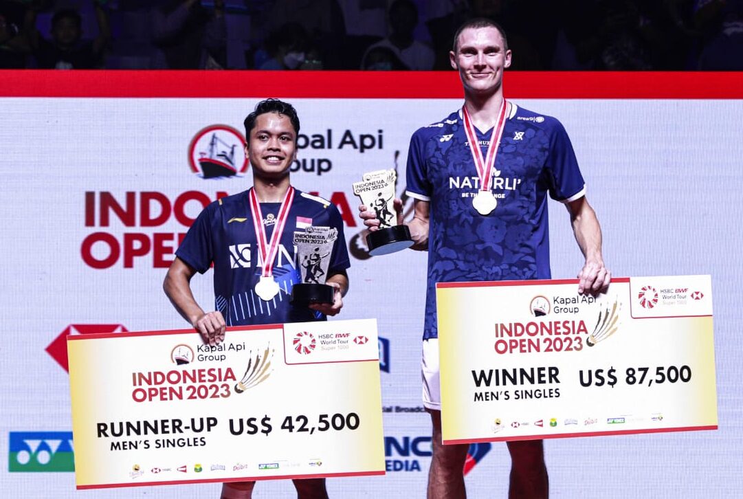 Usai Cetak Hattrick Juara Indonesia Open, Viktor Axelsen Puji Anthony Ginting