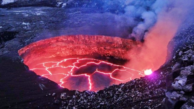 gunung berapi Campi Flegrei_foto pixabay