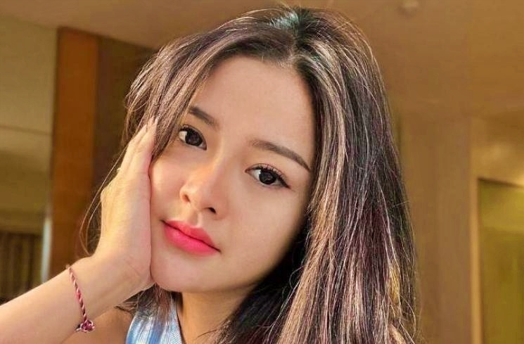Bella Bonita istri Denny Caknan