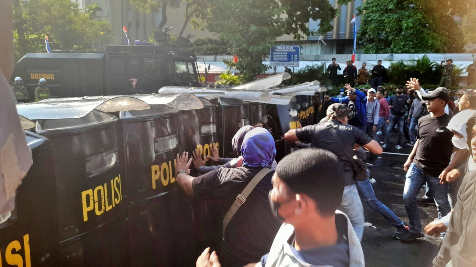 Simulasi Pengamanan VIP Pemilu 2024 di Simpang Lima