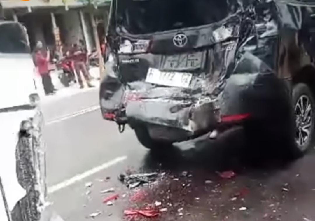 Fakta dan Kronologi Kecelakaan Beruntun Bus Dengan 7 Mobil di Ringroad Wojo Bantul