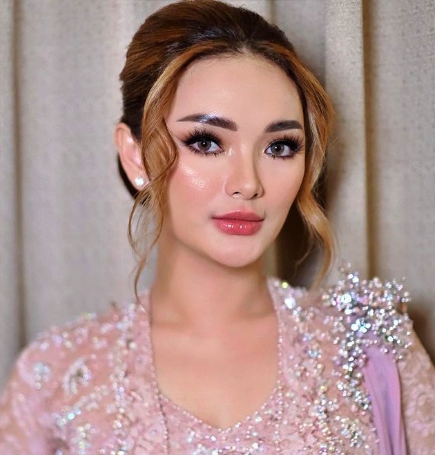 Zazkia Gotik_ foto instagram zaskia_gotix