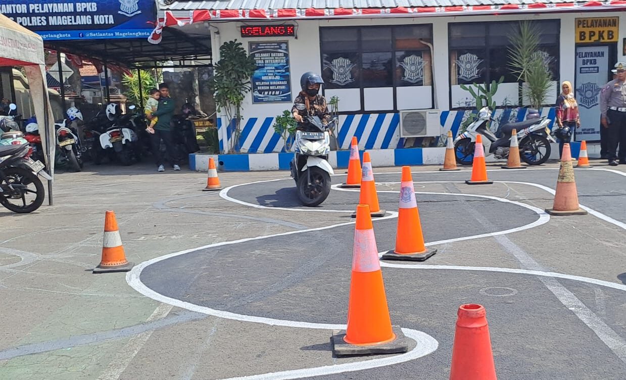 Satlantas Polres Magelang Kota Berlakukan Lintasan Baru Ujian Praktik SIM C, Tanpa Zig-zag dan Angka 8