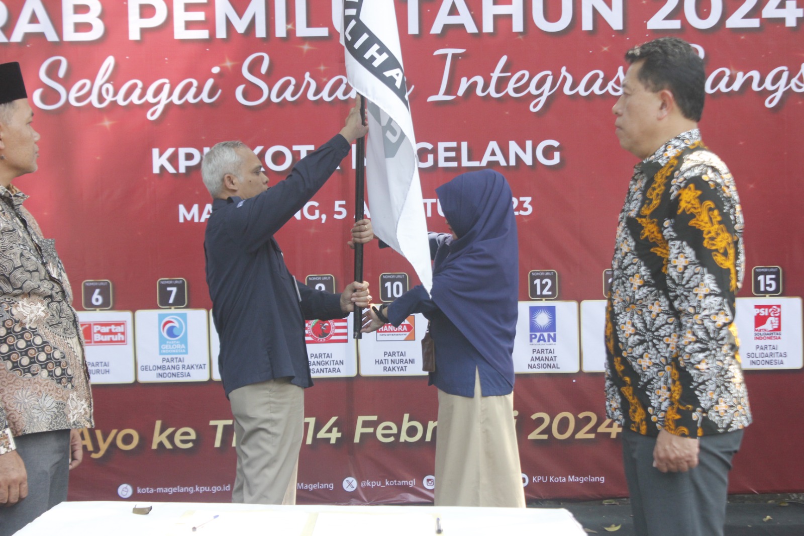 KPU Kota Magelang Sambut Kedatangan Kirab Pemilu 204