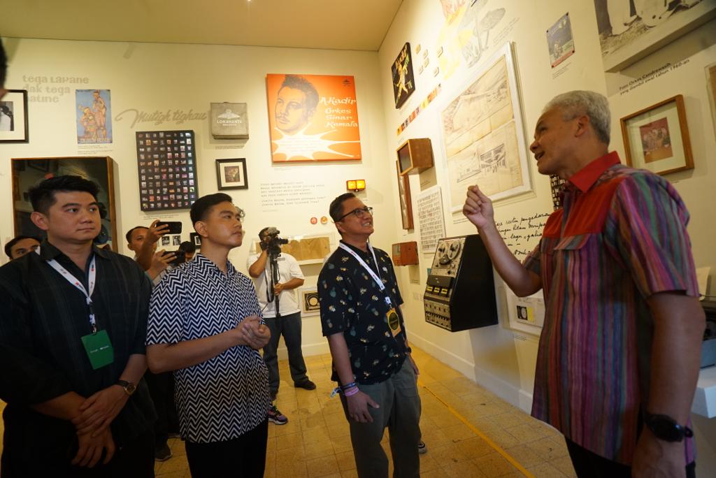 Ganjar Ditemani Gibran Kunjungi Lokananta Pasca Direvitalisasi
