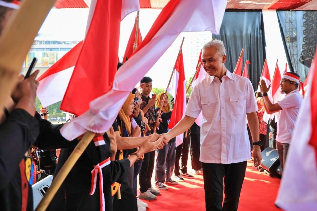 Ganjar saat hadiri a Jambore Kebangsaan Kawal Pemilu Damai 2024 di Lapangan Pancasila Simpang Lima Semarang