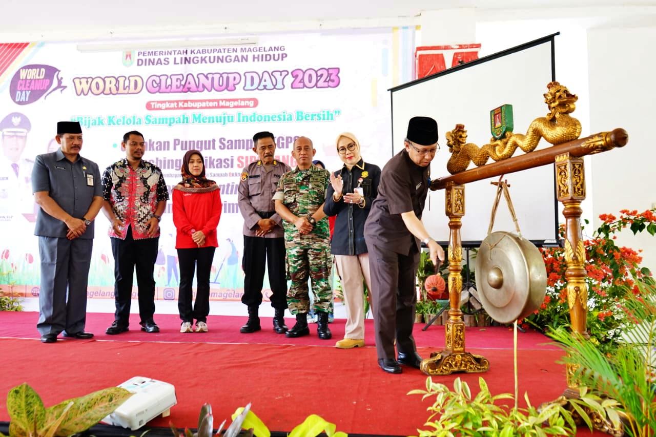 Peluncuran aplikasi SIPODANG dan peringatan World Clean Day 2023 Kabupaten Magelang