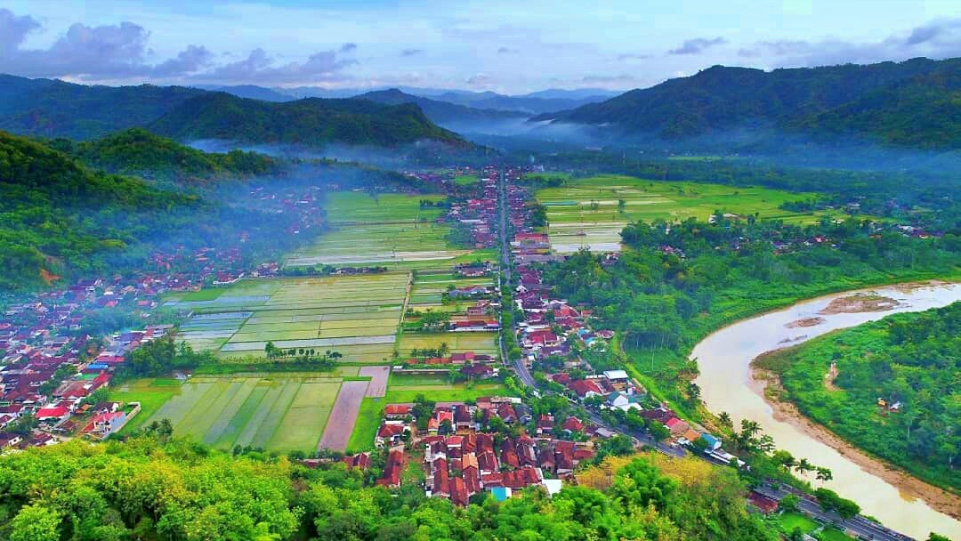 View udara Pacitan Jawa Timur_foto pacitanku