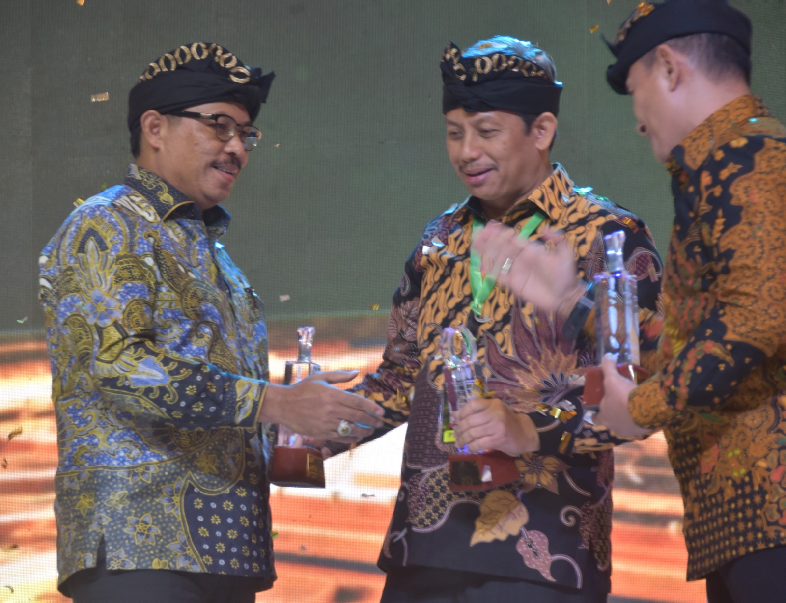 Pemprov Jateng Raih Penghargaan Pelaksana SPHP Terbaik Pertama dari Badan Pangan Nasional RI