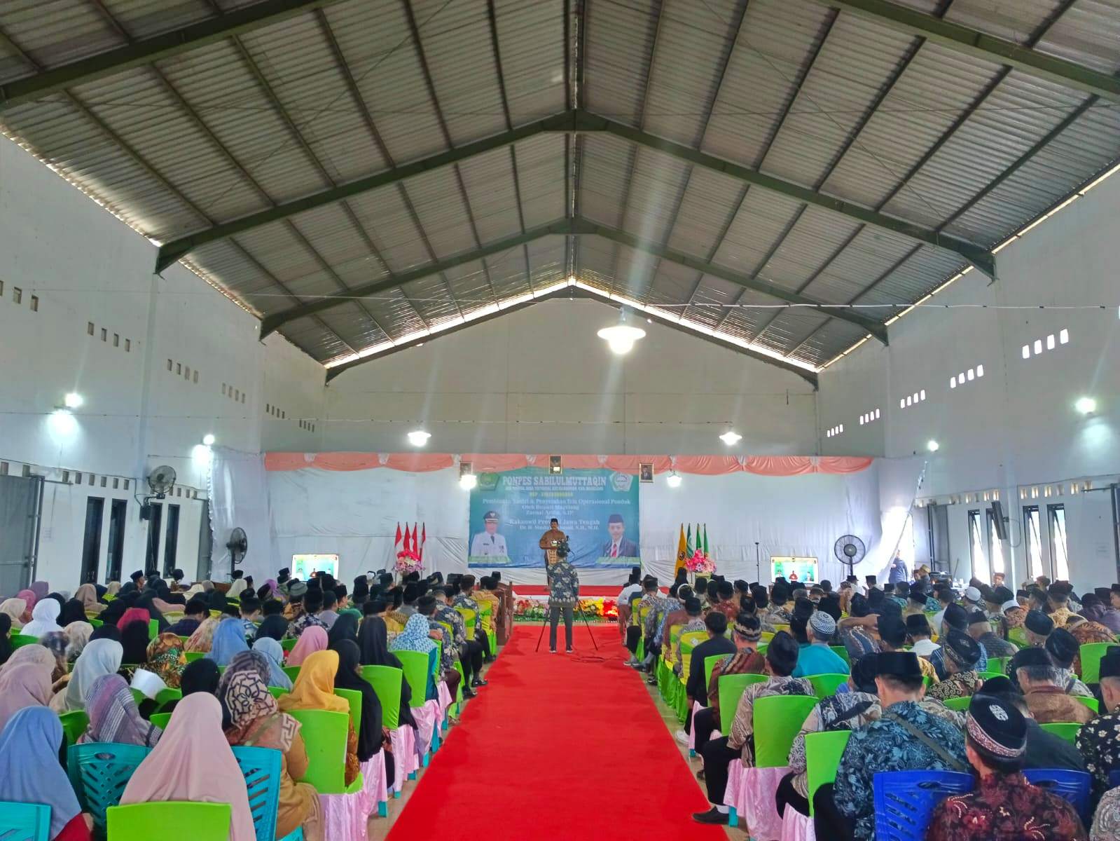 Pembinaan Santri dan Penyerahan Izin Operasional Pondok Sabilul Mutaqin Sawangan Magelang binaan DPD LDII