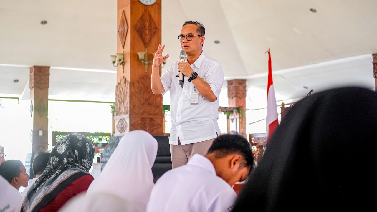 Upaya Bantu Entaskan Kemiskinan, Wali Kota Magelang Inisiasi “Jimpitan”