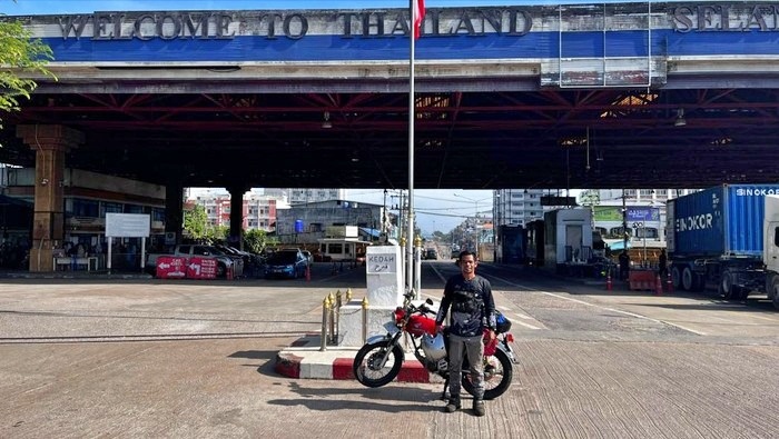 Warga Magelang lakukan solo riding ke empat negara