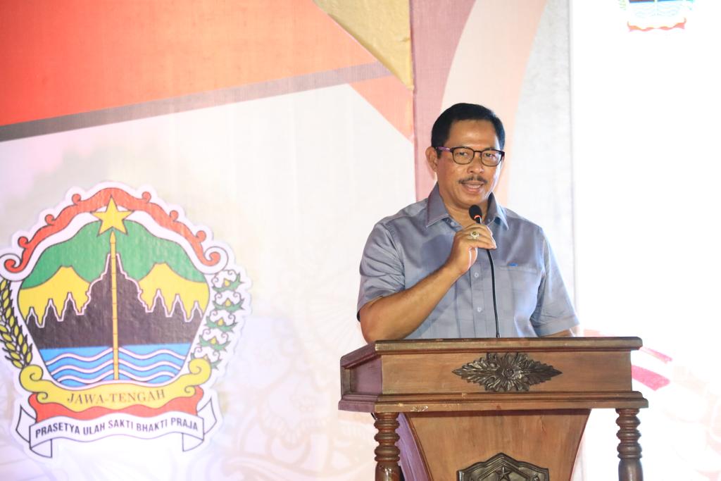 Pj Gubernur Jateng Harap Hari Sumpah Pemuda Jadi Pemacu Semangat Anak Muda Terus Berinovasi