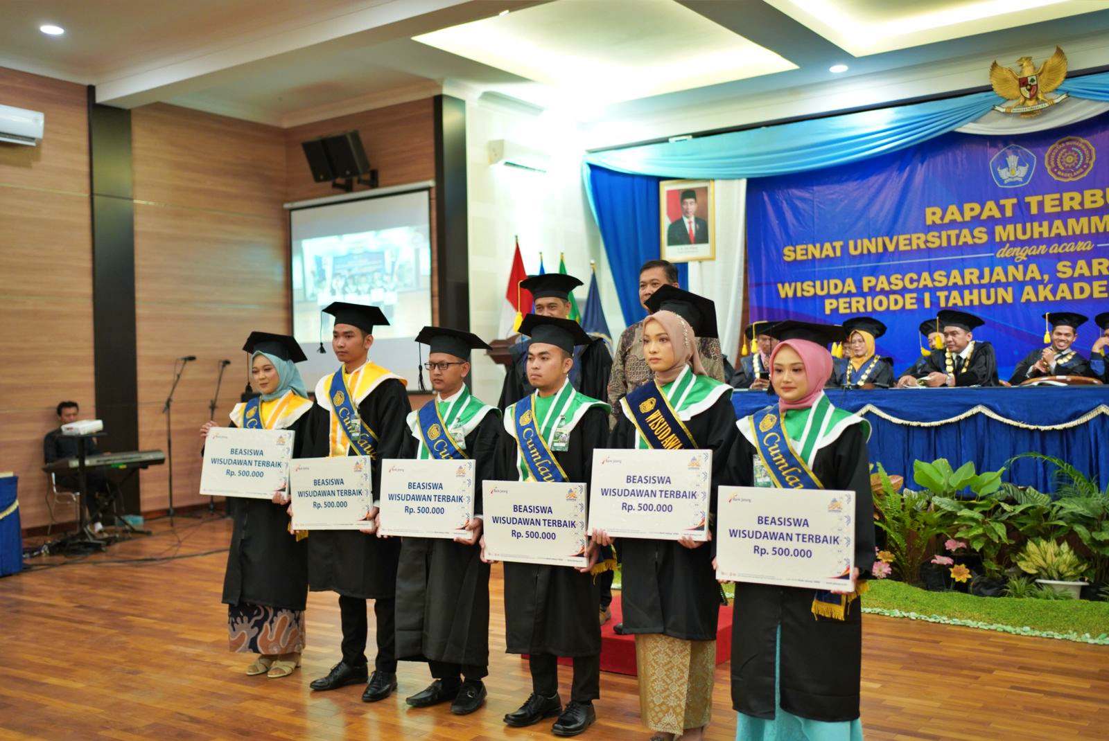 Wisudawan terbaik UNIMMA angkatan Ke 79 periode 1