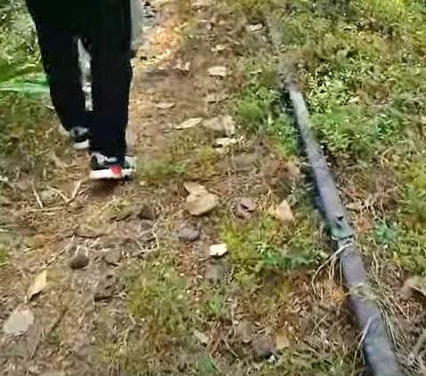 bekas rel kereta api di Stasiun Gemawang Magelang