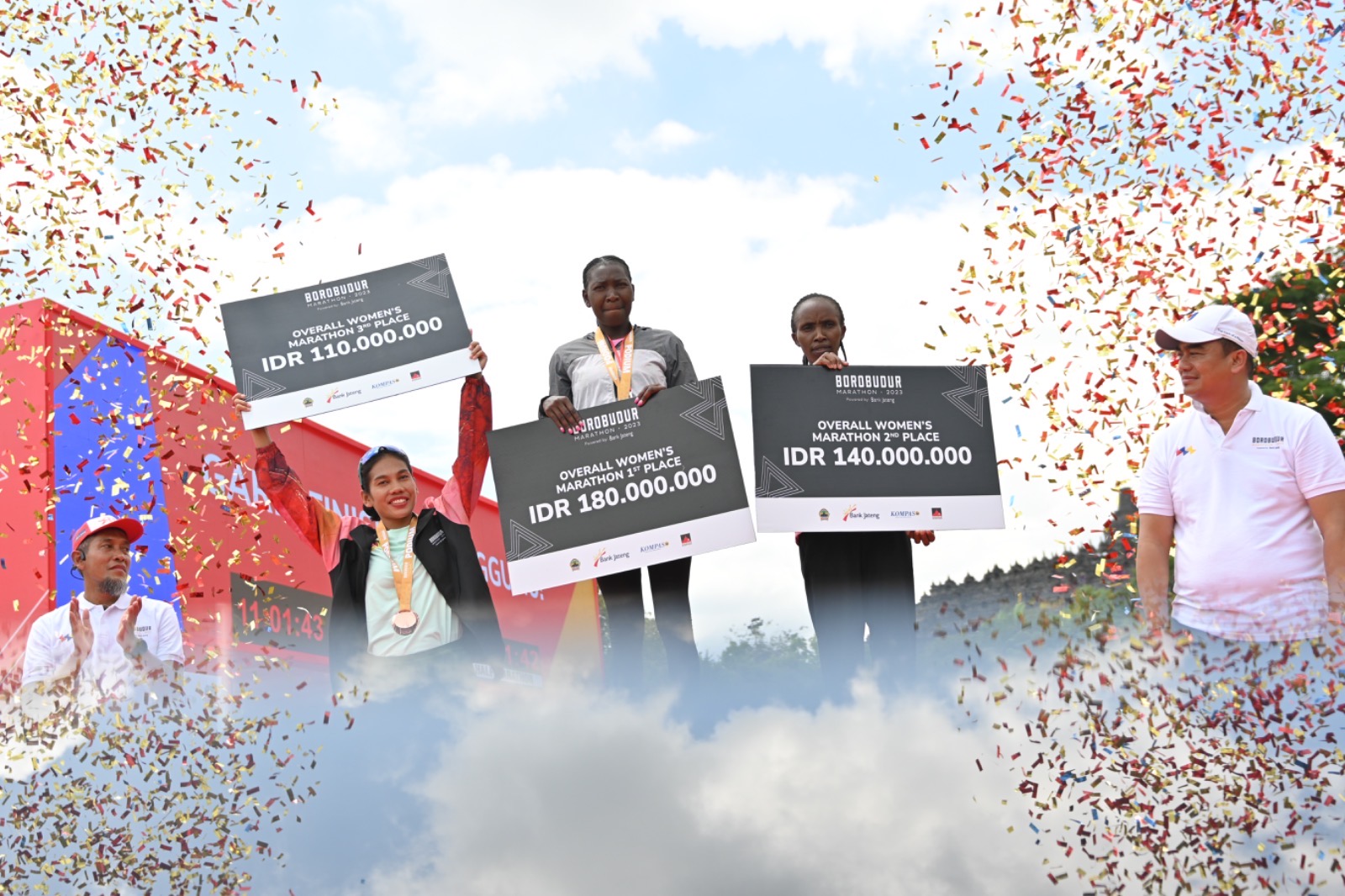 Pemenang Borobudur Marathon 2023 Powered by Bank Jateng kategori marathon putri, Minggu (19/11/2023). (foto: istimewa)