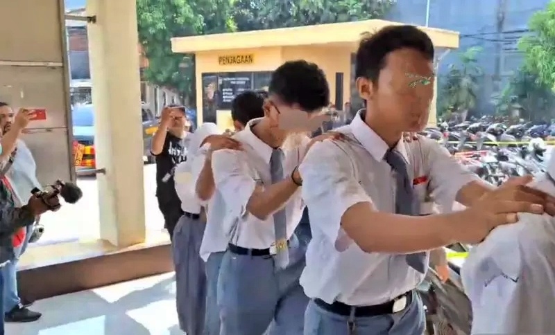 Para pelajar yang mengirim pesan ancama ada bom di Mall diamankan Polisi