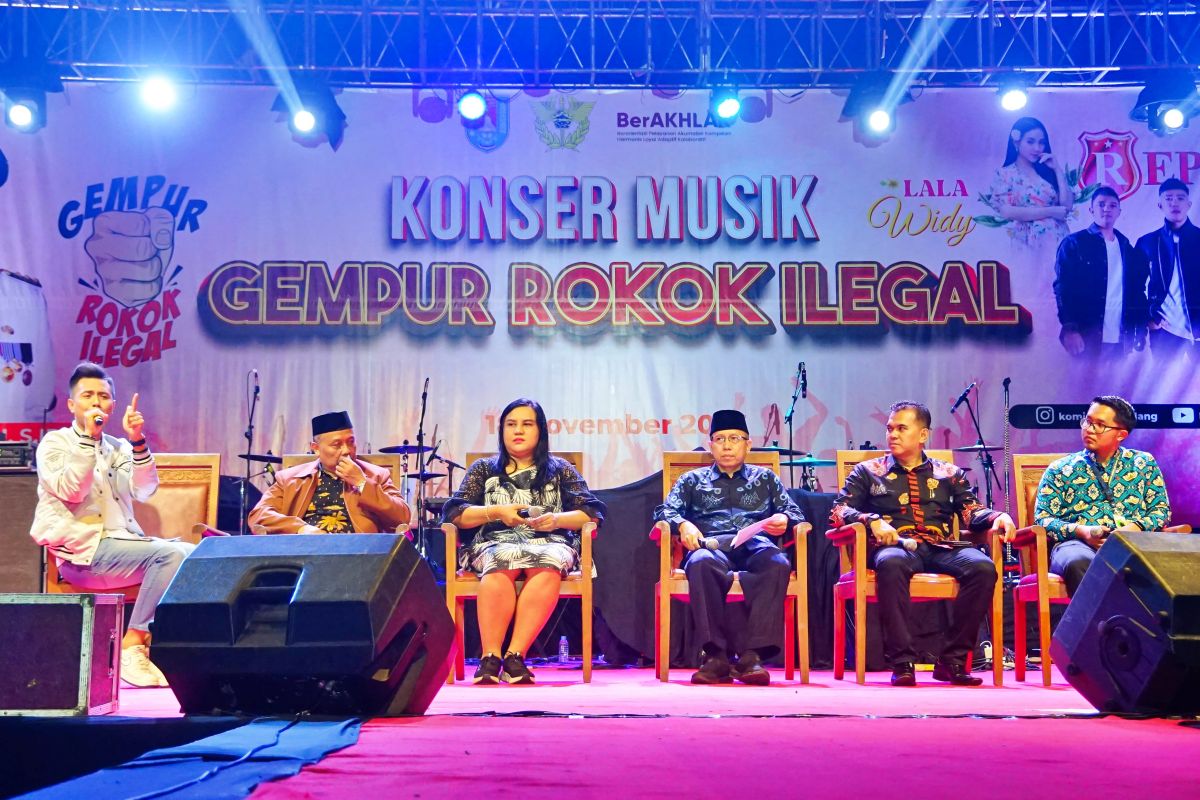 Sosialisasi DBHCHT Gempur Rokok Ilegal diharapkan bisa memberikan pengetahuan luas kepada masyarakat