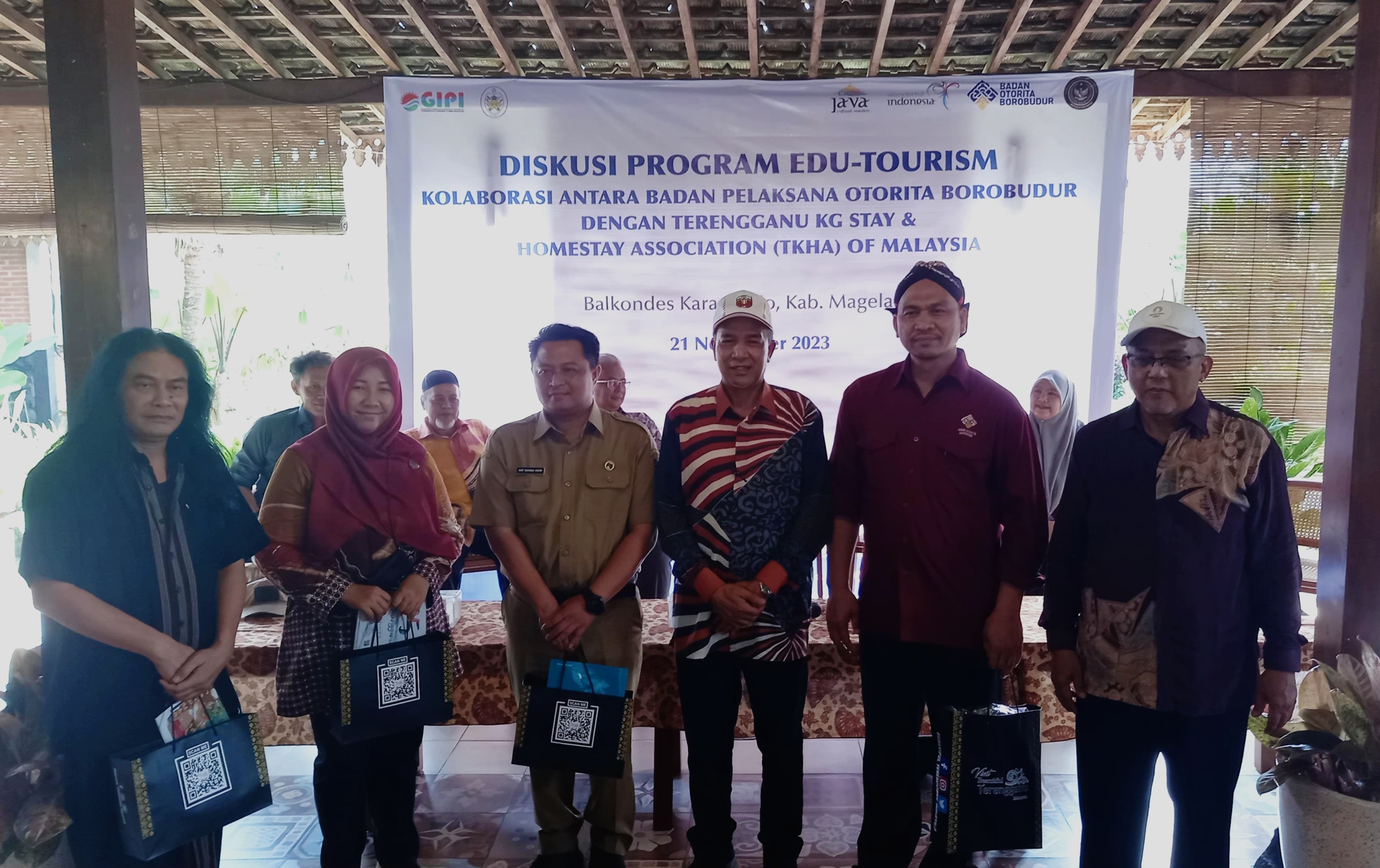 BPOB-Terengganu KG Stay & Homestay Association Of Malaysia Diskusi Soal Program Edu Tourism