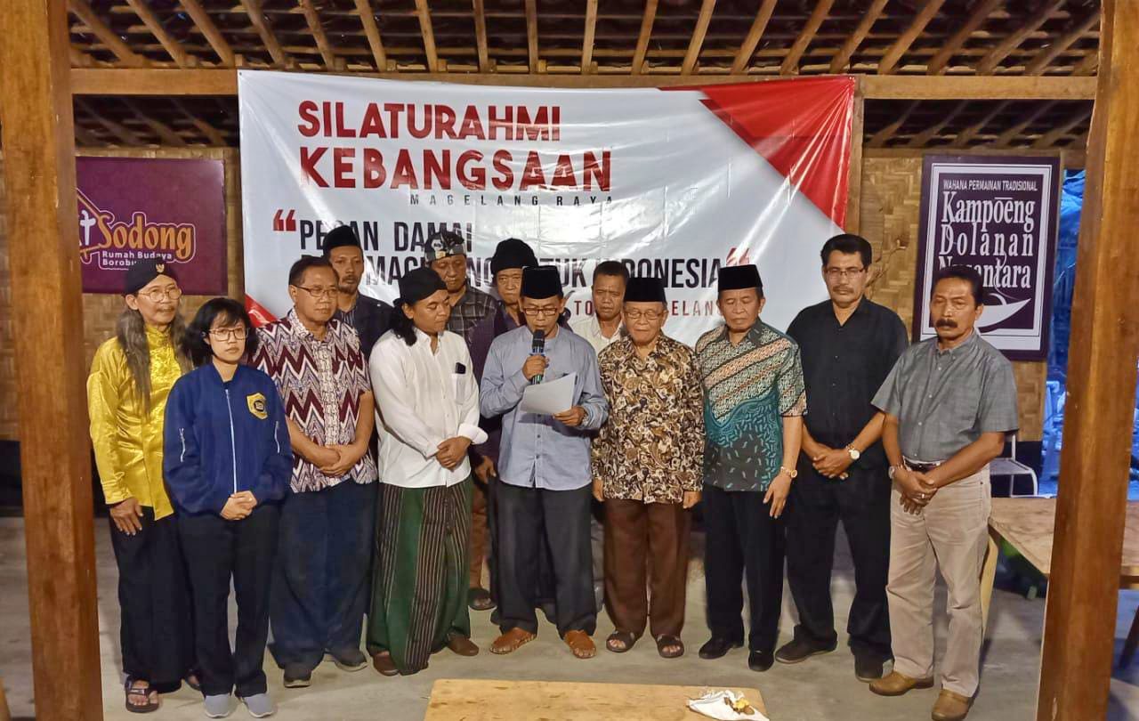 deklarasikan pesan damai untuk Indonesia di Borobudur Magelang