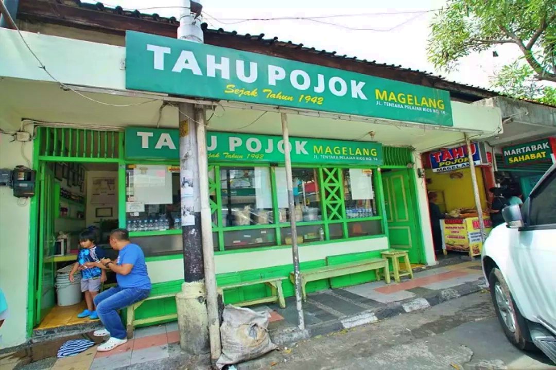 Kupat Tahu Pojok Magelang