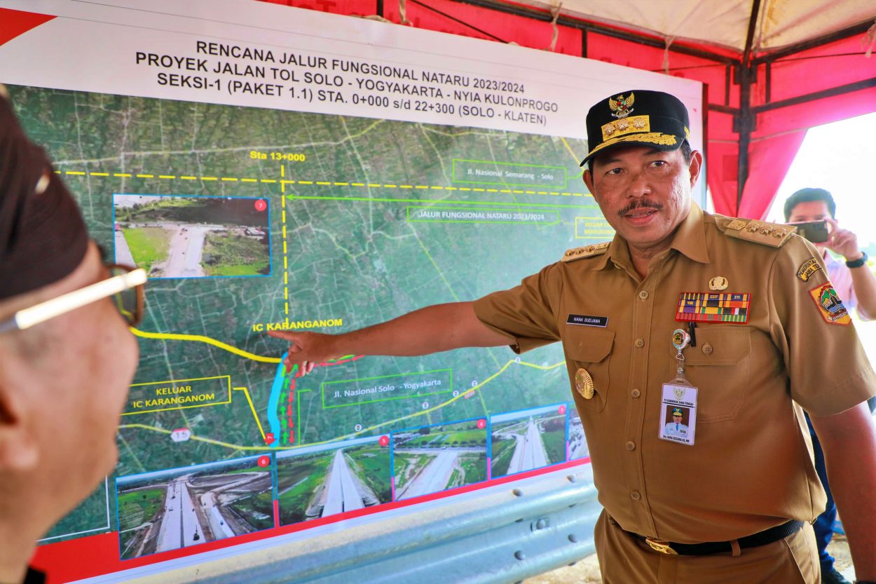 Nana Sudajana mengecek langsung di sejumlah titik jalan tol tersebut pada Kamis, 14 Desember 2023.