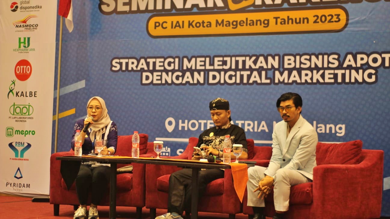 Pengurus Cabang Ikatan Apoteker Indonesia (IAI) Kota Magelang mengadakan kegiatan Seminar dan Rapat Kerja Cabang (Rakercab)