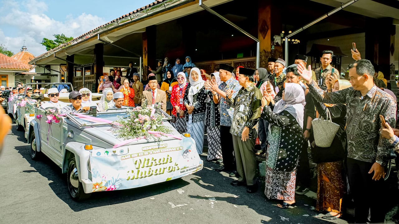 18 Pasangan Nikah Massal di Kota Magelang