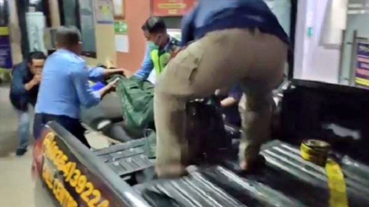 Seorang Ayah Meninggal Kelelahan Setelah Mencari Anaknya yang Hilang