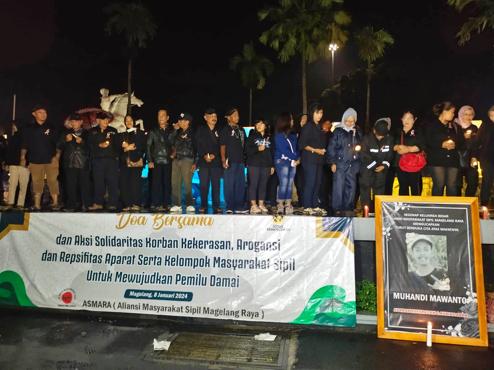 Doa Bersama Aspirasi Masyarakat Sipil Magelang Raya atau ASMARA di Alun Alun Kota Magelang