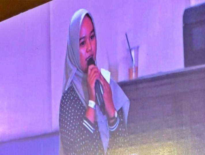 kisah Rosita, Gadis Muda banting tulang hidupi dua adik dan satu nenek