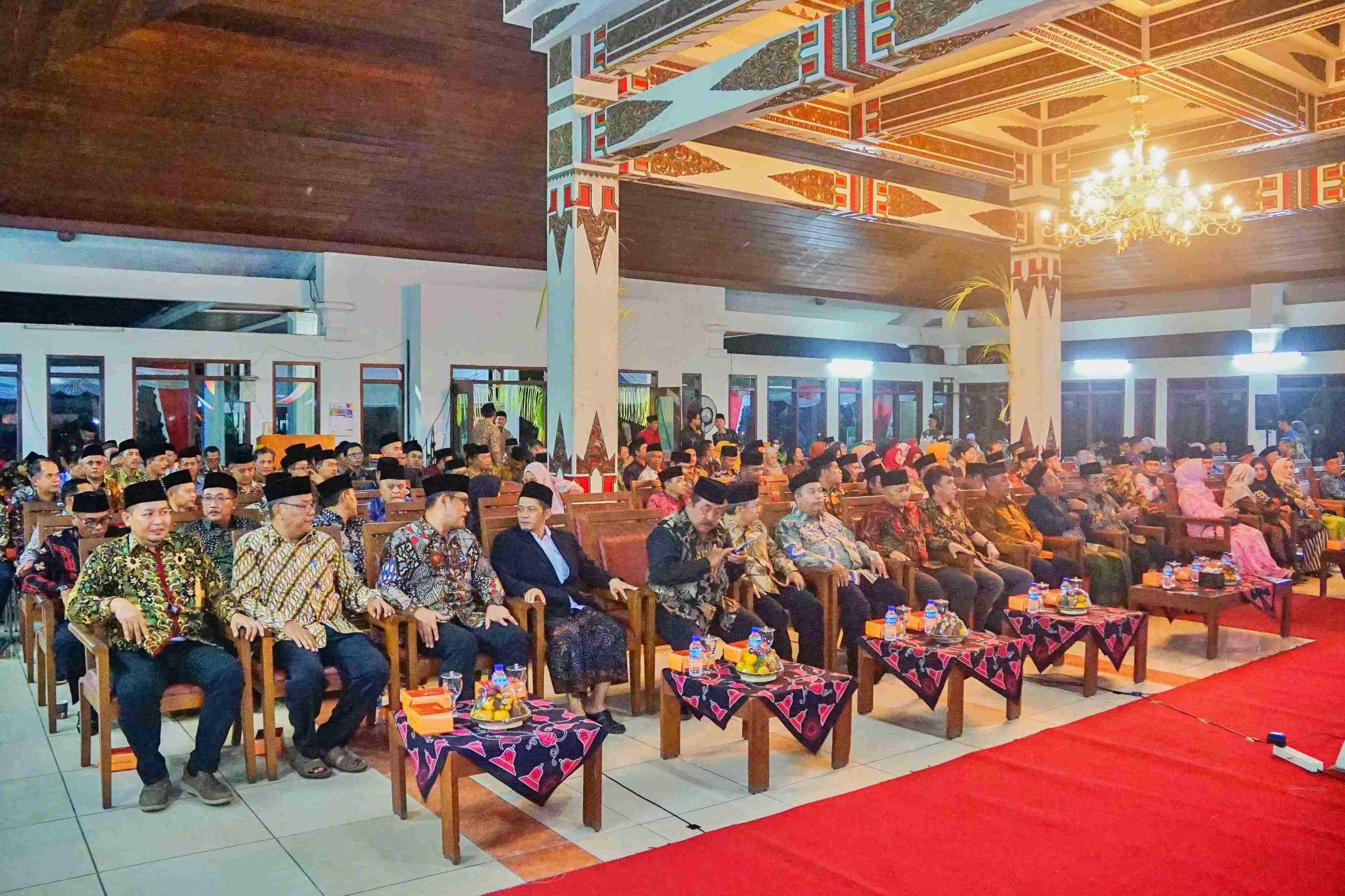 Malam Tirakatan peringatan HUT Kota Mungkid ke 40