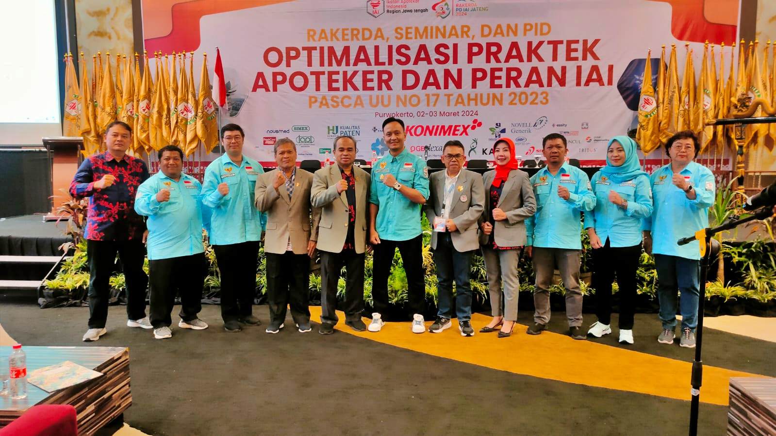 Pelantikan pengurus HISFARMA PD IAI JATENG