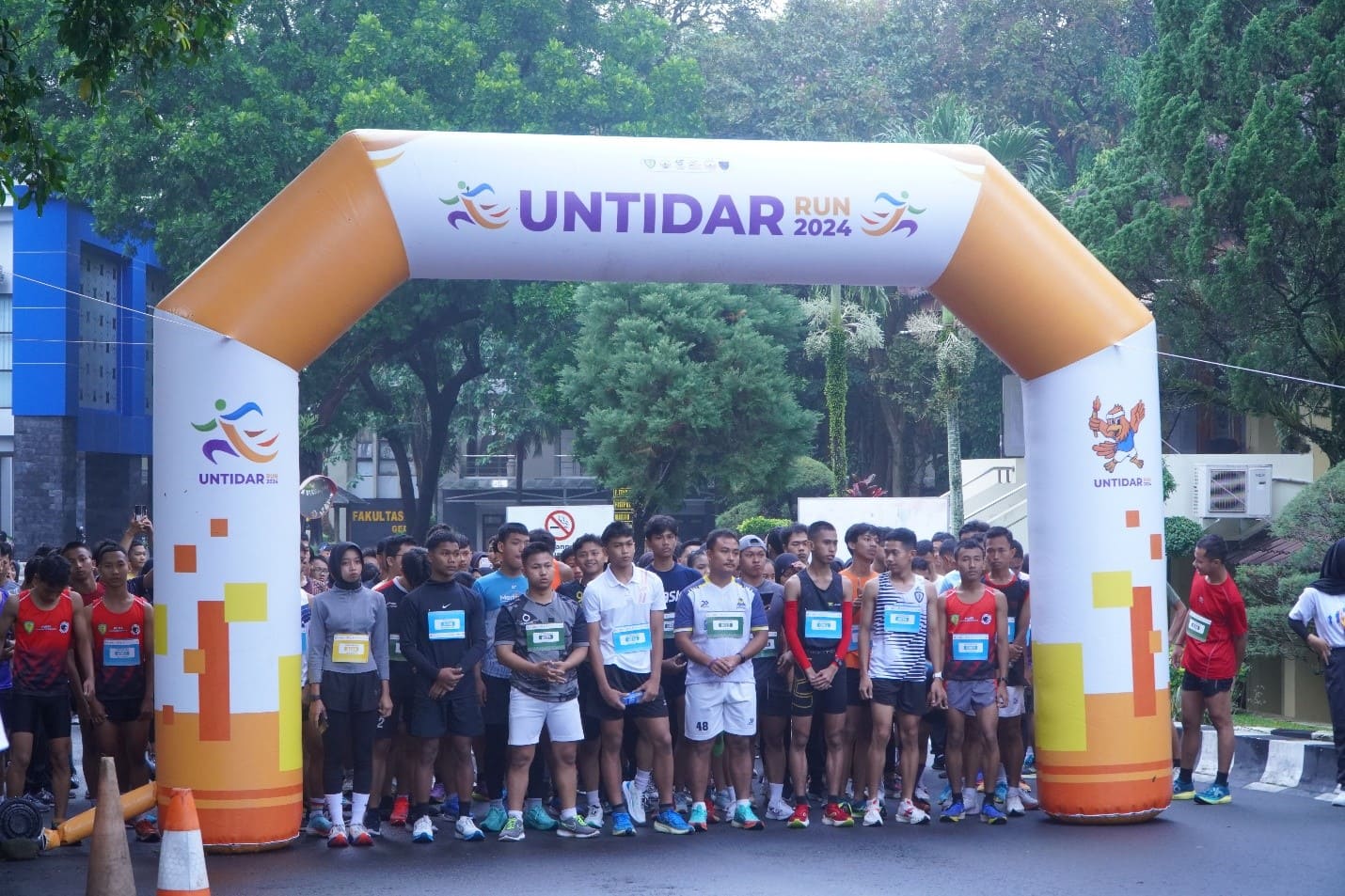 Ratusan Siswa dan Mahasiswa di Magelang Ikuti Ajang Untidar Run 2024