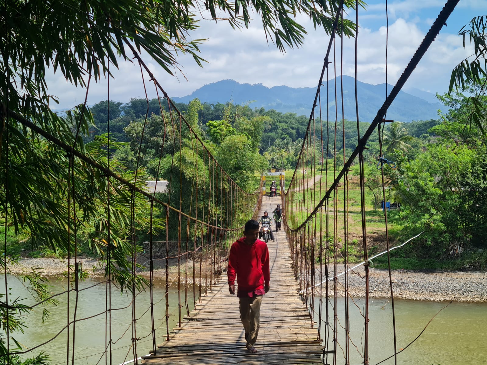 Jembatan Gantung Ngembik Magelang Akan Dibongkar, Bakal Dijadikan Jembatan Permanen
