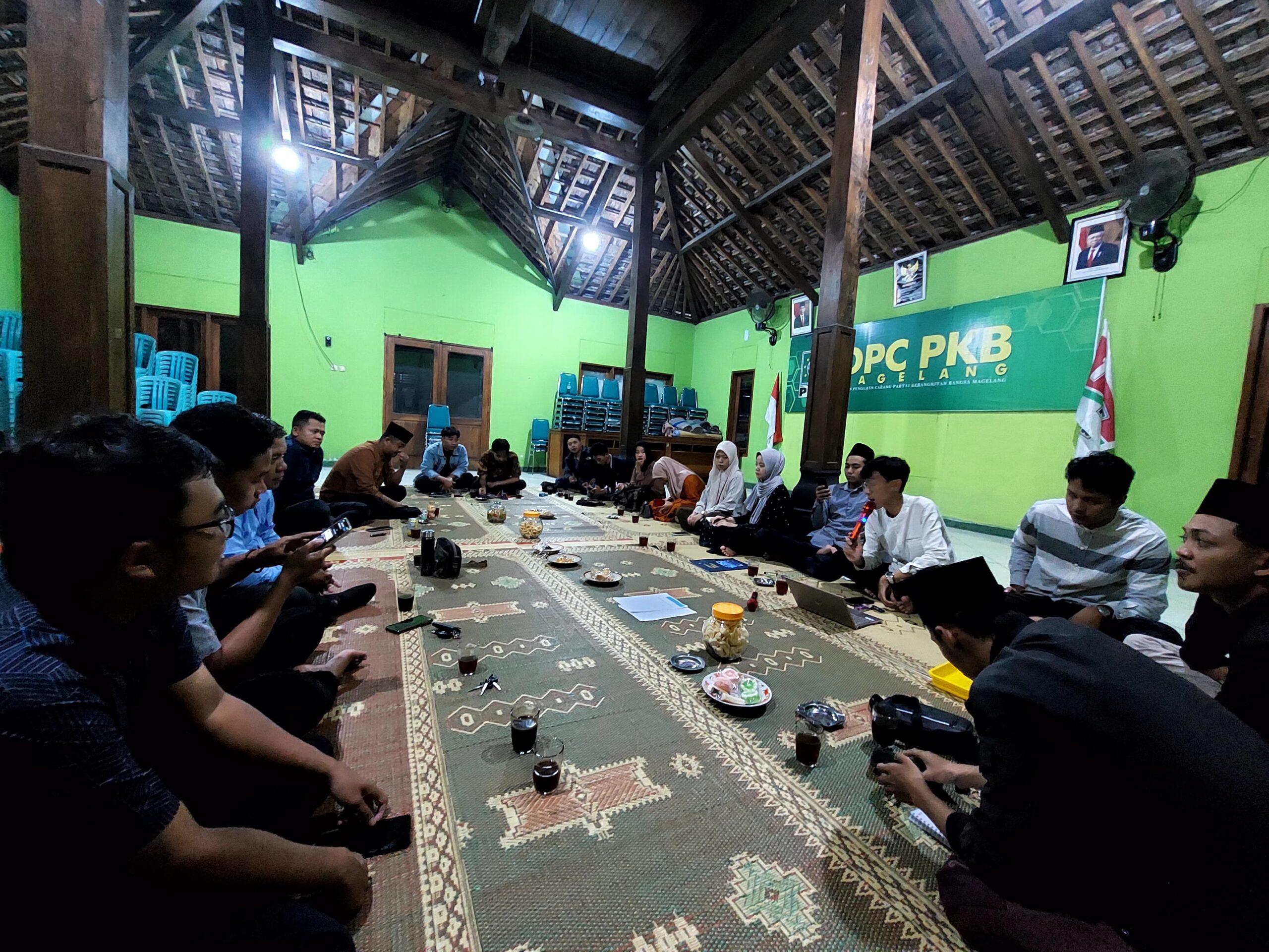 RELAWAN RENEBRO BERGERAK MENSUKSESKAN EDI CAHYANA PILKADA BUPATI MAGELANG