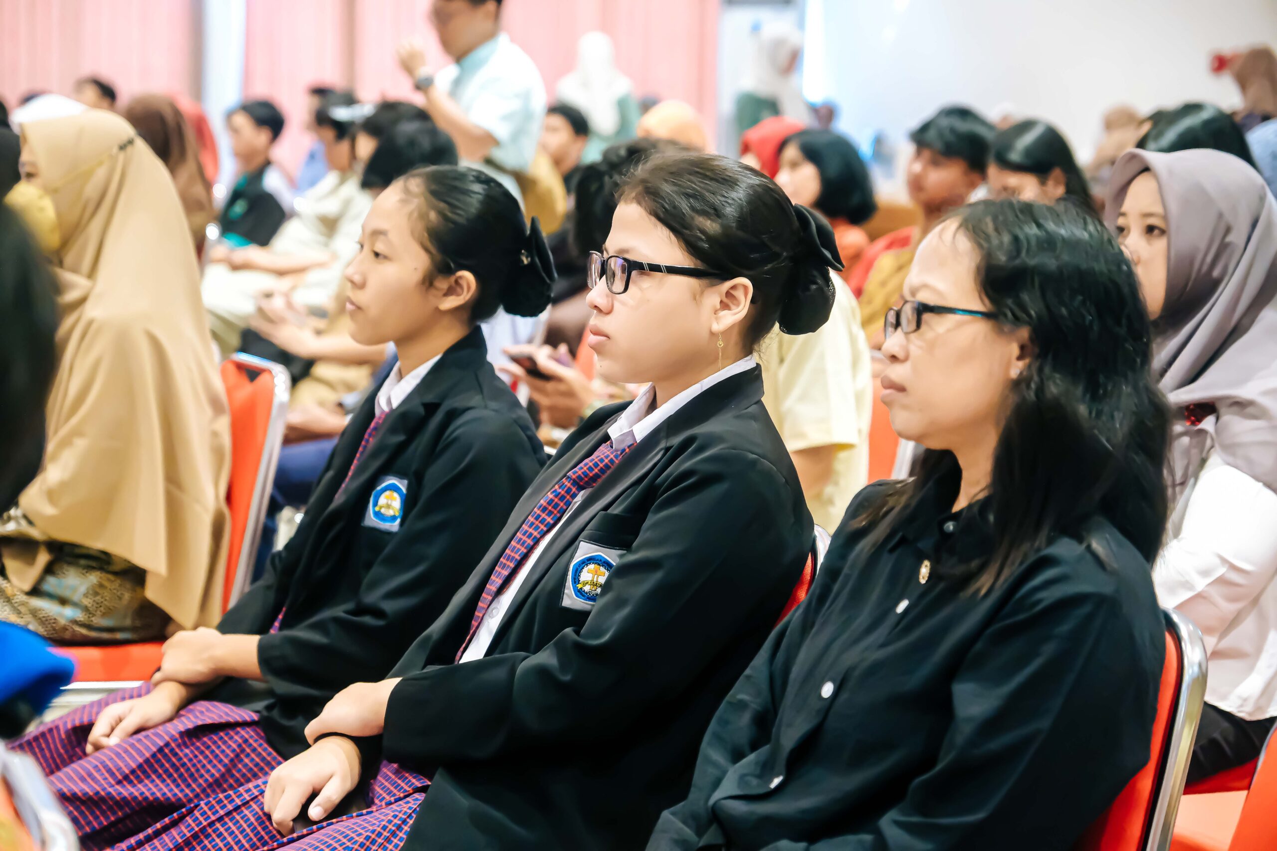 Pemkot Magelang Masifkan Sosialisasi Pengaktifan IKD Bagi Pelajar SMA/SMK