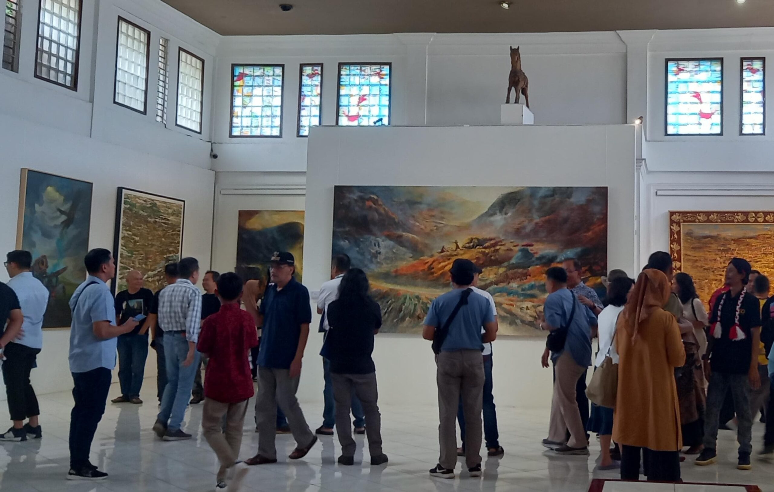 Pameran Seni Rupa Bertema Karakter Digelar di Museum H Widayat Magelang, Berlangsung hingga 29 Juli 2024
