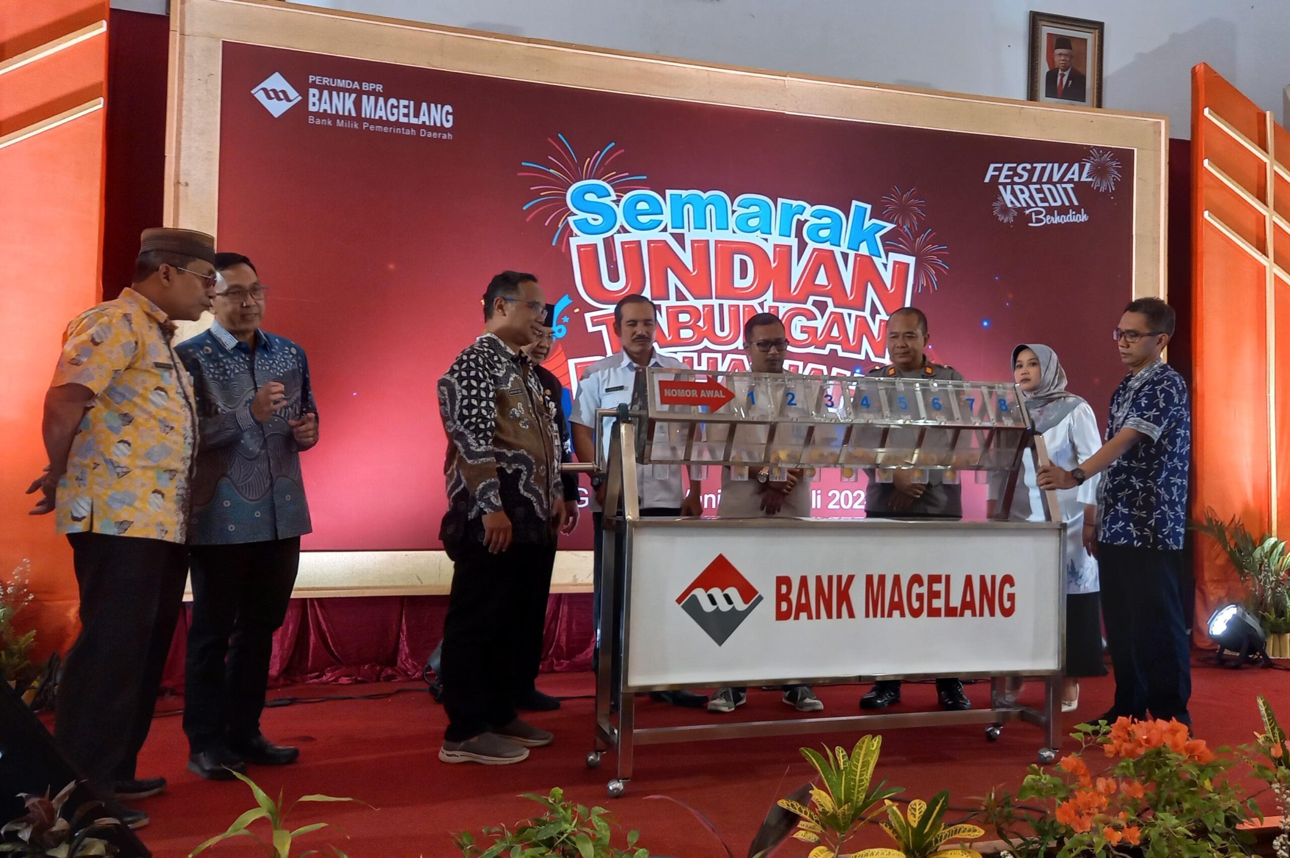 Beri Apreasiasi pada Nasabah Setia, Bank Magelang Gelar Undian Tabungan Berhadiah