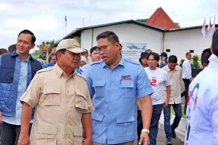 Ketua DPD Partai Gerindra Jateng Sudaryono saat bersama Prabowo Subianto