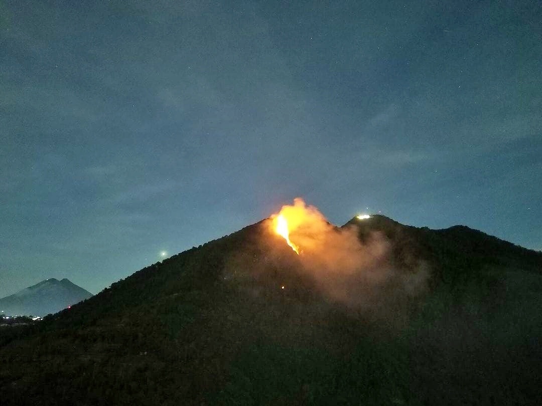 Kebakaran Gunung Telomoyo pada September 2024