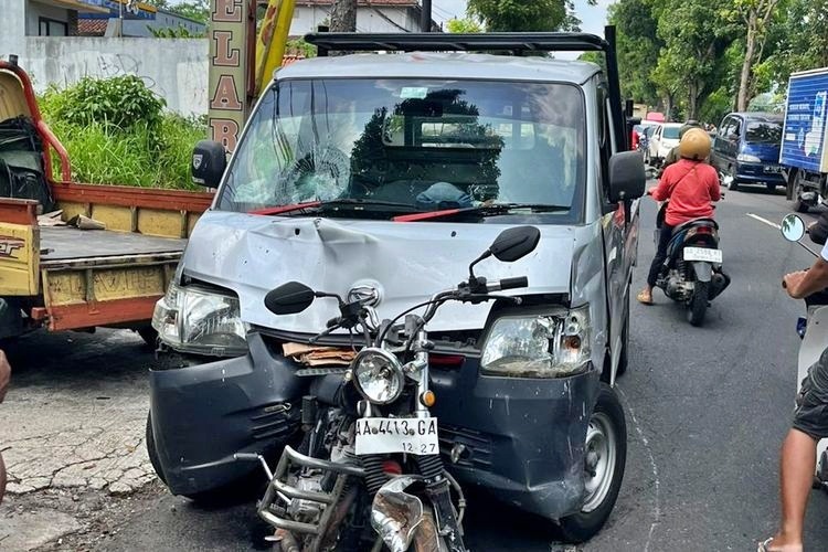 Kendaraan terlibat kecelakaan beruntun di Mertoyudan Magelang