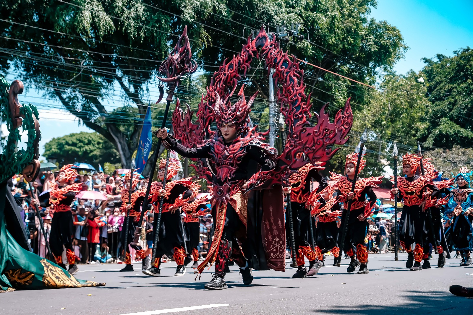 Diikuti 66 Kontingen, Magelang Ethno Carnival 2024 Pukau Ribuan Warga