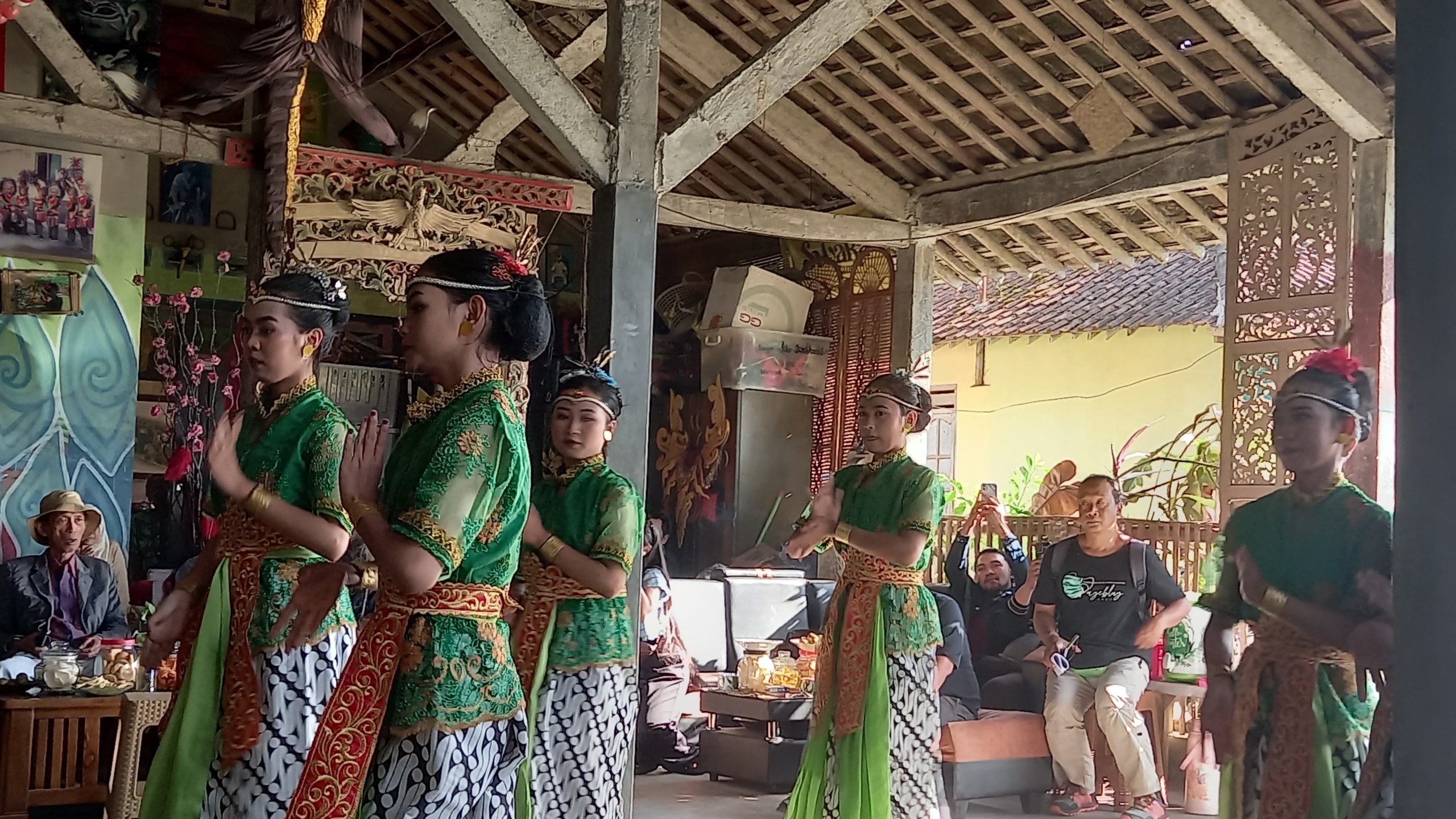 Digelar Hingga 29 September 2024, Festival Lima Gunung XXIII Dimeriahkan 120 Kelompok Kesenian Dalam dan Luar Negeri