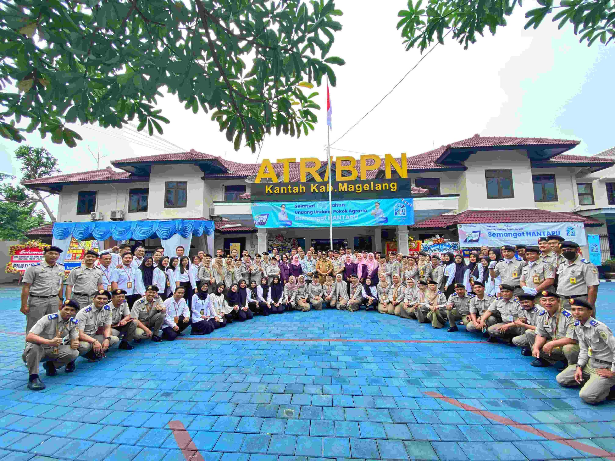 upacara peringatan Hari Agraria dan Tata Ruang (Hantaru) tahun 2024 di Depan Kantor Pertanahan Kabupaten Magelang soal tanah