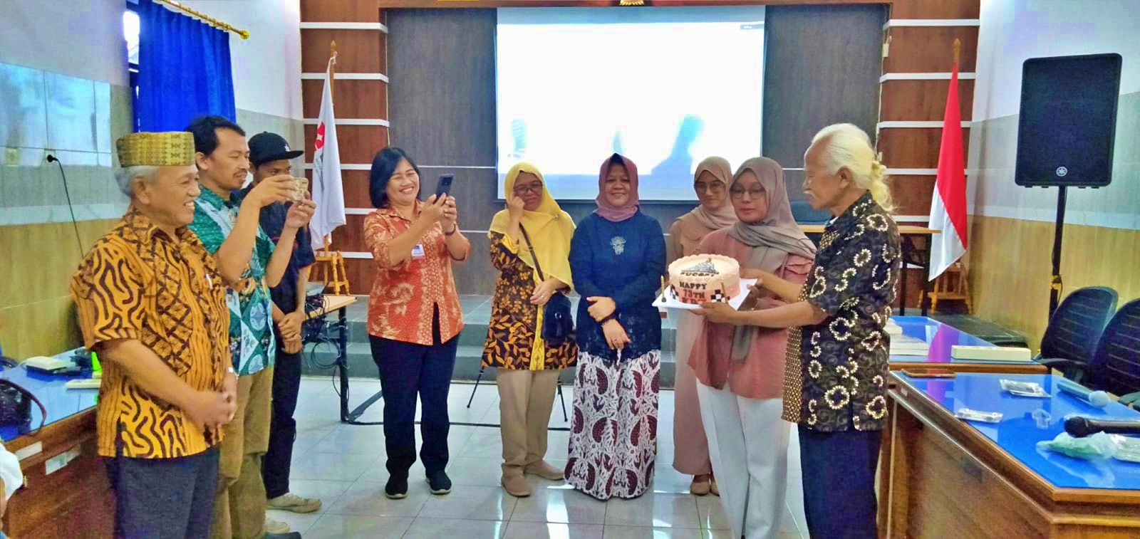 Badan Riset dan Teknologi Indonesia (BRIN) menggelar Bincang Budaya bertema 73 Tahun Asa Sang Garda Terakhir Sucoro, Ruwat Rawat dan Konggres Borobudur di Aula Gedung BRIN Kapling Janan Kecamatan Borobudur Kabupaten Magelang